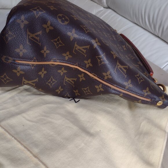 💯% Authentic Louis Vuitton Sully🌹♥️ - Picture 8 of 15